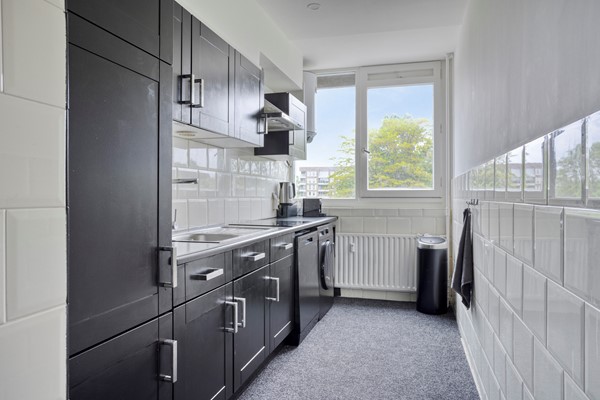 Medium property photo - Zangvogelweg 14, 3815 DL Amersfoort