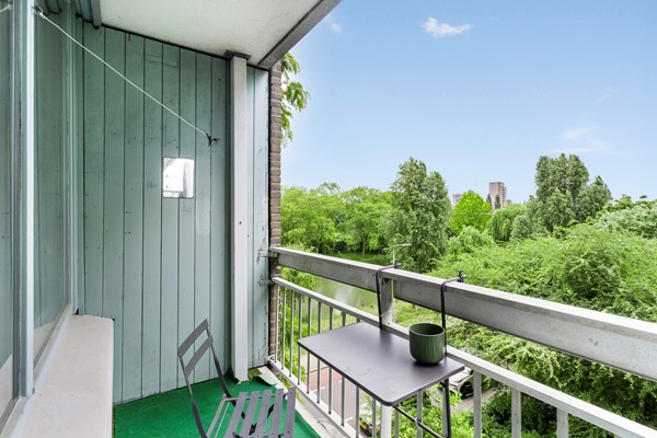 Medium property photo - Zangvogelweg 14, 3815 DL Amersfoort