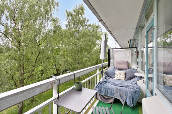 Medium property photo - Zangvogelweg 14, 3815 DL Amersfoort
