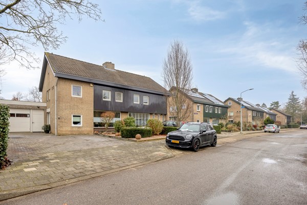 Medium property photo - Burgemeester Stolklaan 26, 4002 WJ Tiel