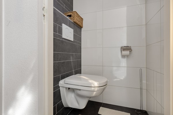 Medium property photo - Hoge Sluisstraat 10, 4181 BH Waardenburg