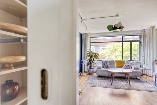 Medium property photo - Breitnerstraat 64A, 3015 XJ Rotterdam