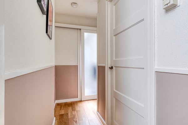 Medium property photo - Breitnerstraat 64A, 3015 XJ Rotterdam