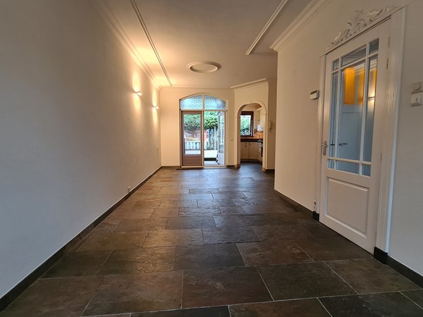 Medium property photo - Van Beverenstraat 8, 3117 KV Schiedam