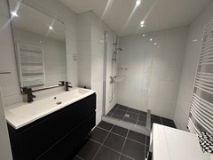 IMG_9905.jpg