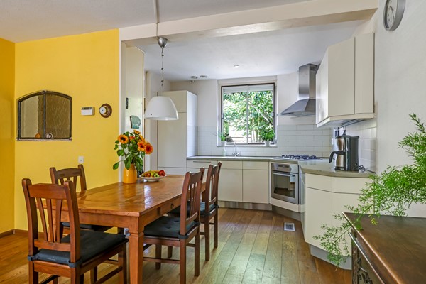 Medium property photo - Alkmaarsingel 233, 6843 WG Arnhem