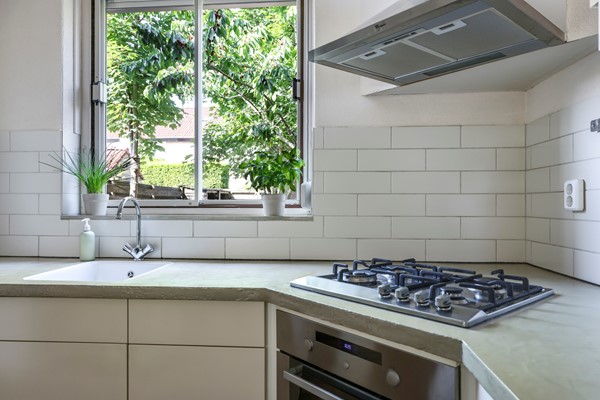 Medium property photo - Alkmaarsingel 233, 6843 WG Arnhem