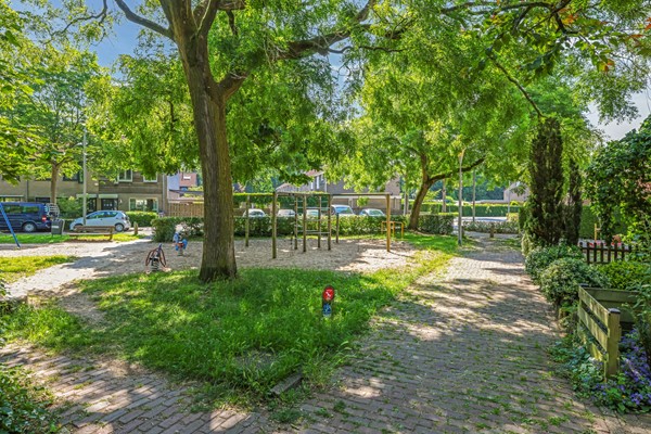 Medium property photo - Alkmaarsingel 233, 6843 WG Arnhem