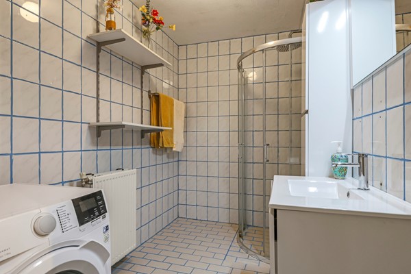 Medium property photo - Dr. Willem Dreessingel 215, 6836 CS Arnhem