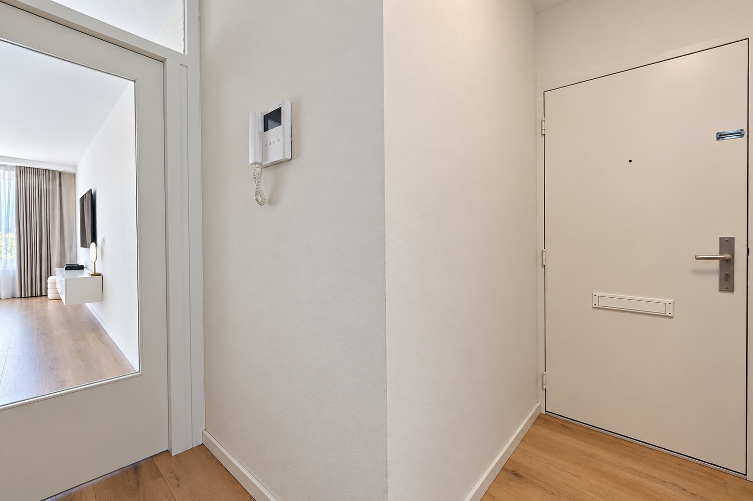 Appartement te koop: Dunantstraat 1235, Zoetermeer