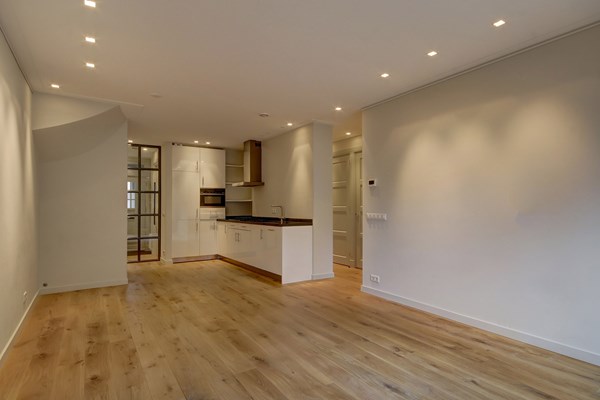 Under offer: Volkerakstraat 40, 1078 XT Amsterdam