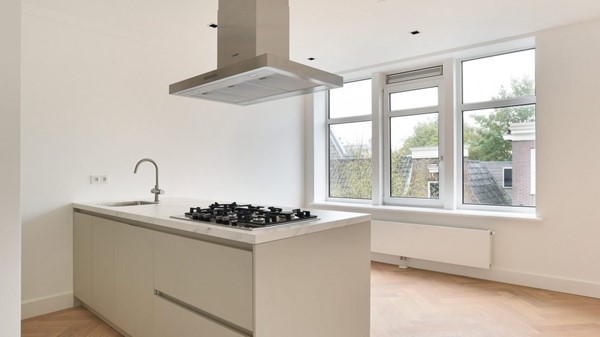 Medium property photo - Utrechtsedwarsstraat 99-3, 1017 WD Amsterdam