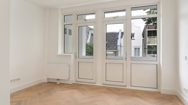 Medium property photo - Utrechtsedwarsstraat 99-3, 1017 WD Amsterdam