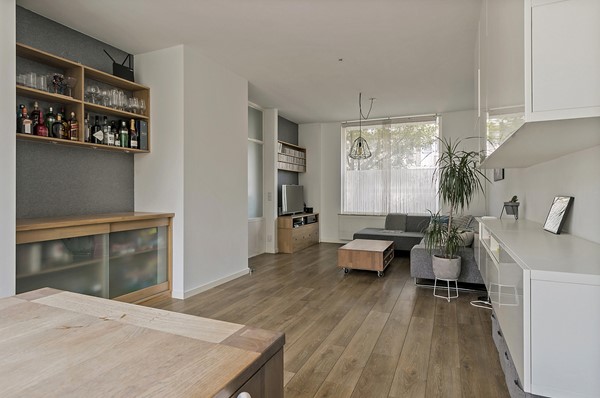 Rented: Hendrik Dienskestraat, 1063 AP Amsterdam