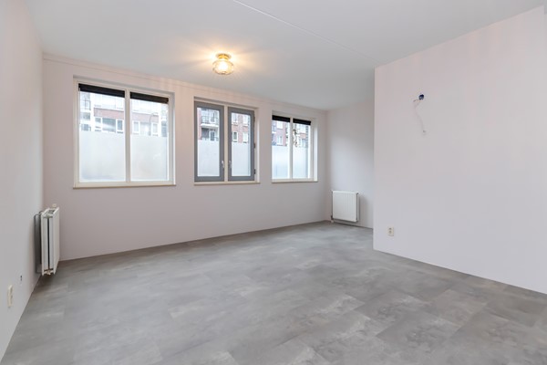 Medium property photo - Klaas Katerstraat, 1069 RT Amsterdam