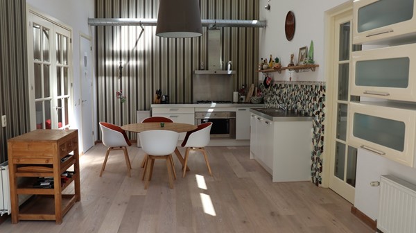 Medium property photo - Leimuidenstraat, 1059 ED Amsterdam