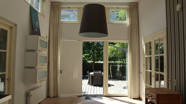 Medium property photo - Leimuidenstraat, 1059 ED Amsterdam