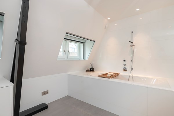Medium property photo - Raphaëlplein 39, 1077 PX Amsterdam