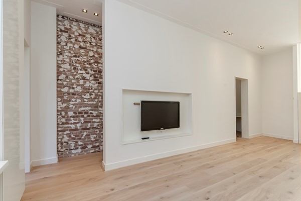 Medium property photo - Eerste Jan Steenstraat, 1072 NA Amsterdam