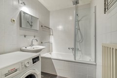 Onder bod:Aartsbisschop Romerostraat 147, 3573 AG Utrecht - Foto