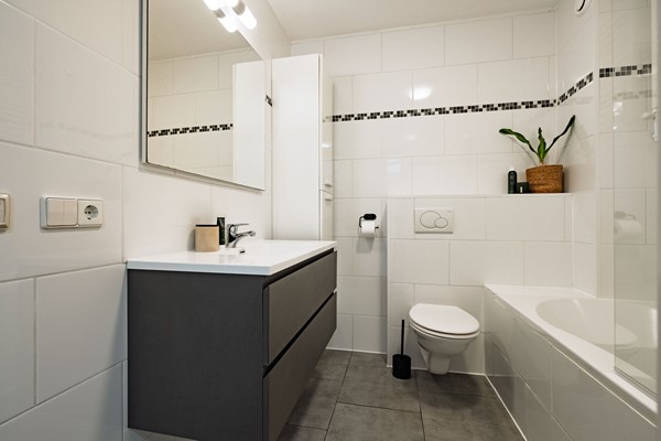 Medium property photo - Simon Vestdijkhove 64, 3437 JS Nieuwegein