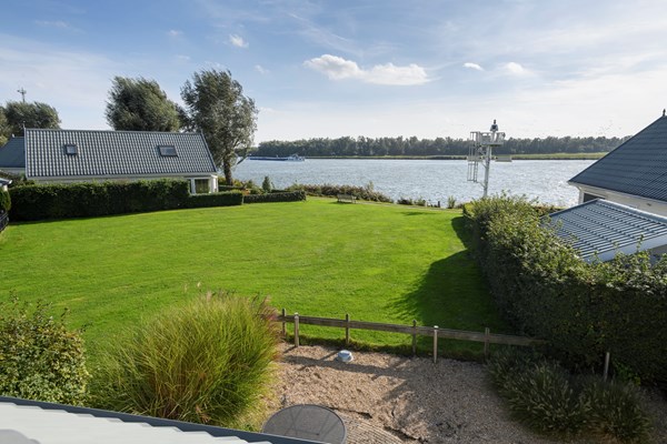 Medium property photo - Achterzeedijk 1-23, 2991 SB Barendrecht