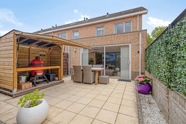 Medium property photo - Fonteinkruid 9, 3344 CA Hendrik-Ido-Ambacht