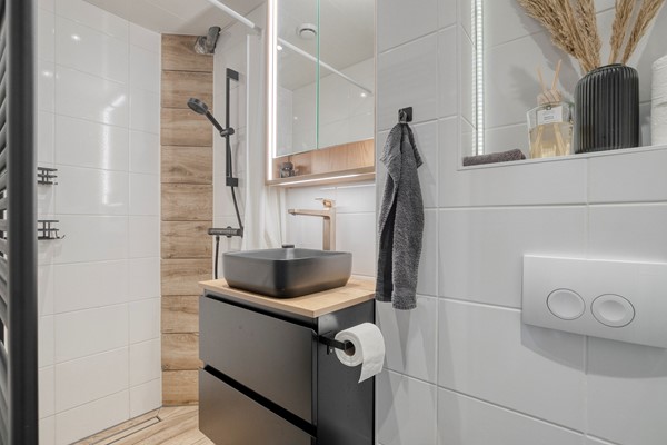 Medium property photo - Admiraal de Ruyterweg 35, 3333 TD Zwijndrecht
