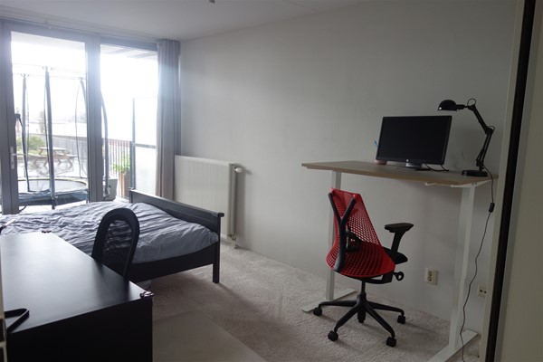 Medium property photo - Bas Paauwestraat 92, 3077 MP Rotterdam