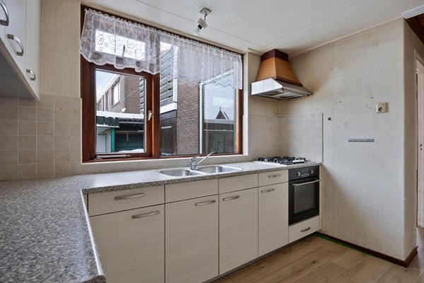 Medium property photo - Kerkweg 26, 4245 TP Leerbroek