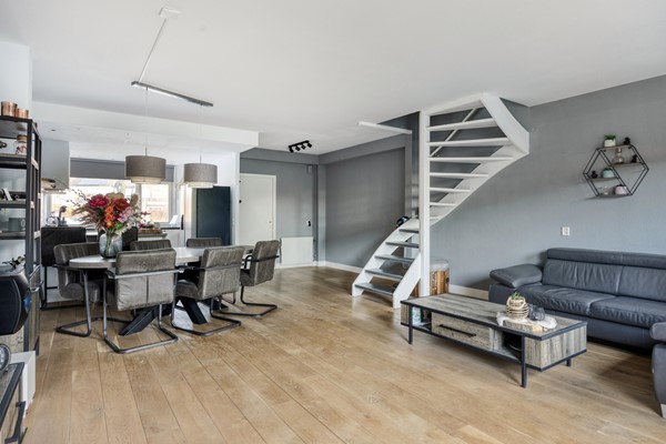 Medium property photo - P.J. Troelstrastraat 84, 3354 BN Papendrecht