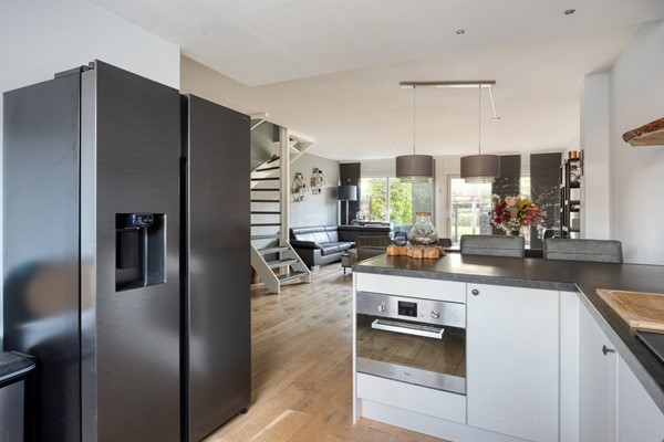 Medium property photo - P.J. Troelstrastraat 84, 3354 BN Papendrecht