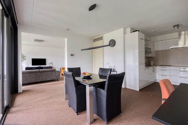 Medium property photo - Korendijk 27, 3079 PW Rotterdam