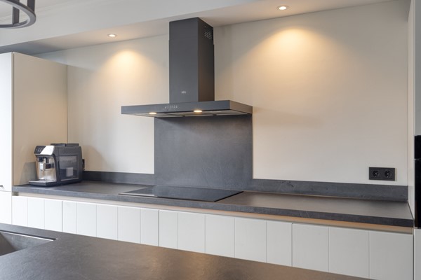 Medium property photo - Goudsbloemstraat 18, 2951 BG Alblasserdam