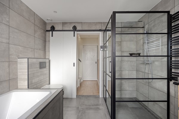 Medium property photo - Goudsbloemstraat 18, 2951 BG Alblasserdam