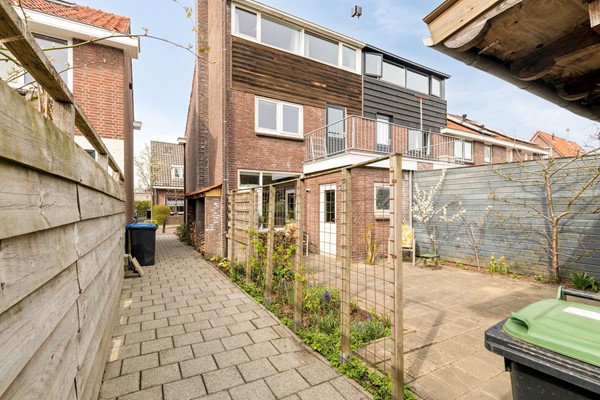 Medium property photo - Van der Leestraat 13, 2951 AV Alblasserdam