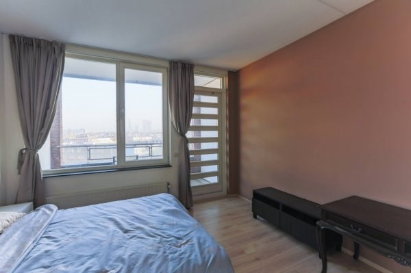 Medium property photo - Mathenesserplein 15, 3022 LC Rotterdam