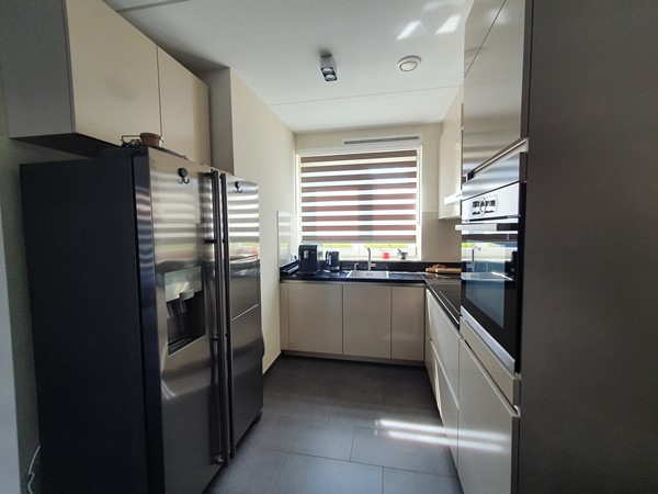 Medium property photo - Ossenisseweg, 3086 KW Rotterdam