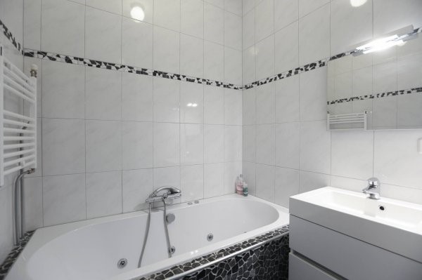 Medium property photo - Mathenesserplein, 3022 LC Rotterdam