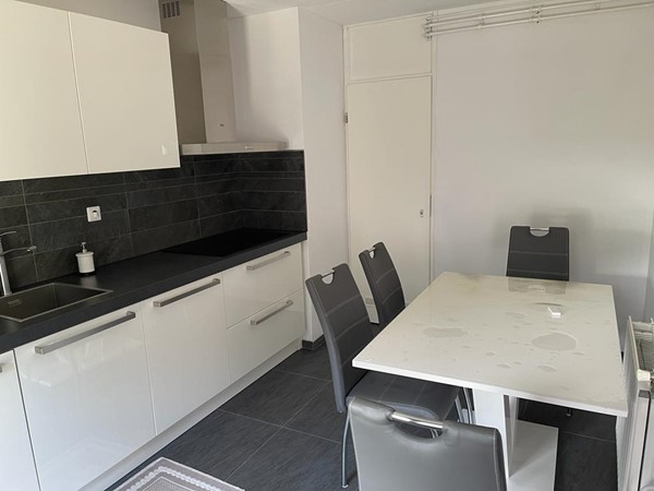 Medium property photo - Willem Dreesplantsoen, 1067 VG Amsterdam