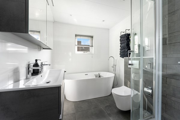 Medium property photo - IJsselmeer 18, 2993 PH Barendrecht