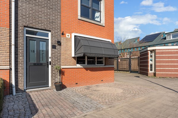 Medium property photo - IJsselmeer 18, 2993 PH Barendrecht