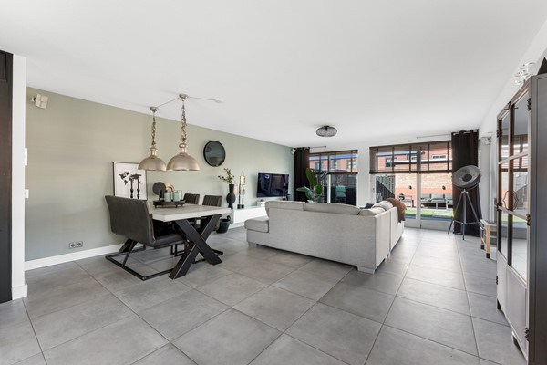 Medium property photo - IJsselmeer 18, 2993 PH Barendrecht