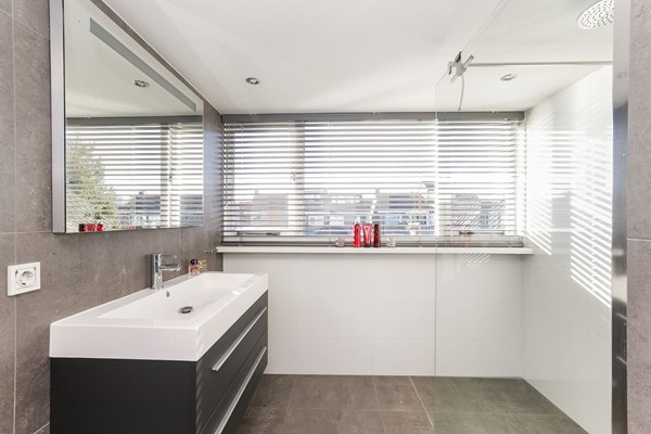Medium property photo - Murraystraat 42, 3195 VK Pernis Rotterdam