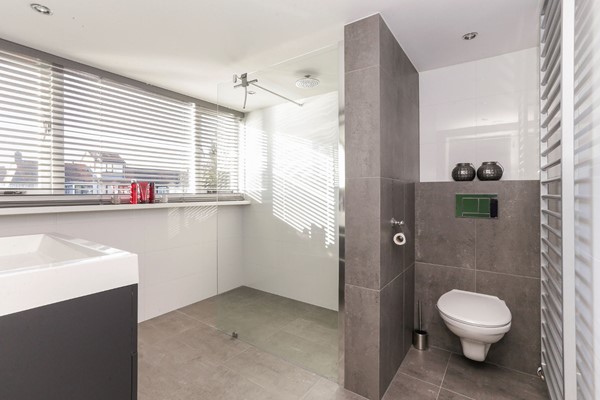 Medium property photo - Murraystraat 42, 3195 VK Pernis Rotterdam