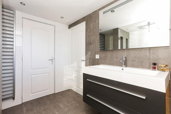 Medium property photo - Murraystraat 42, 3195 VK Pernis Rotterdam