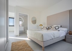 Master bedroom 3.jpg