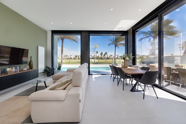 Medium property photo - Avenida Severiano Ballesteros 93-2, 03191 Pilar de la Horadada