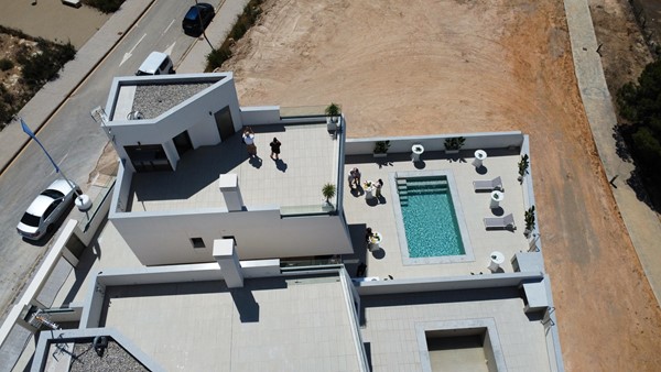 Medium property photo - Avenida Severiano Ballesteros 33, 03191 Pilar de la Horadada