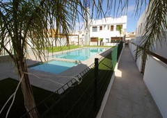 Te koop: Bahia Homes Horadada 3 - Pilar de la Horadada
villa 4 bed, 2 bad of 3 bed, 3 bad
